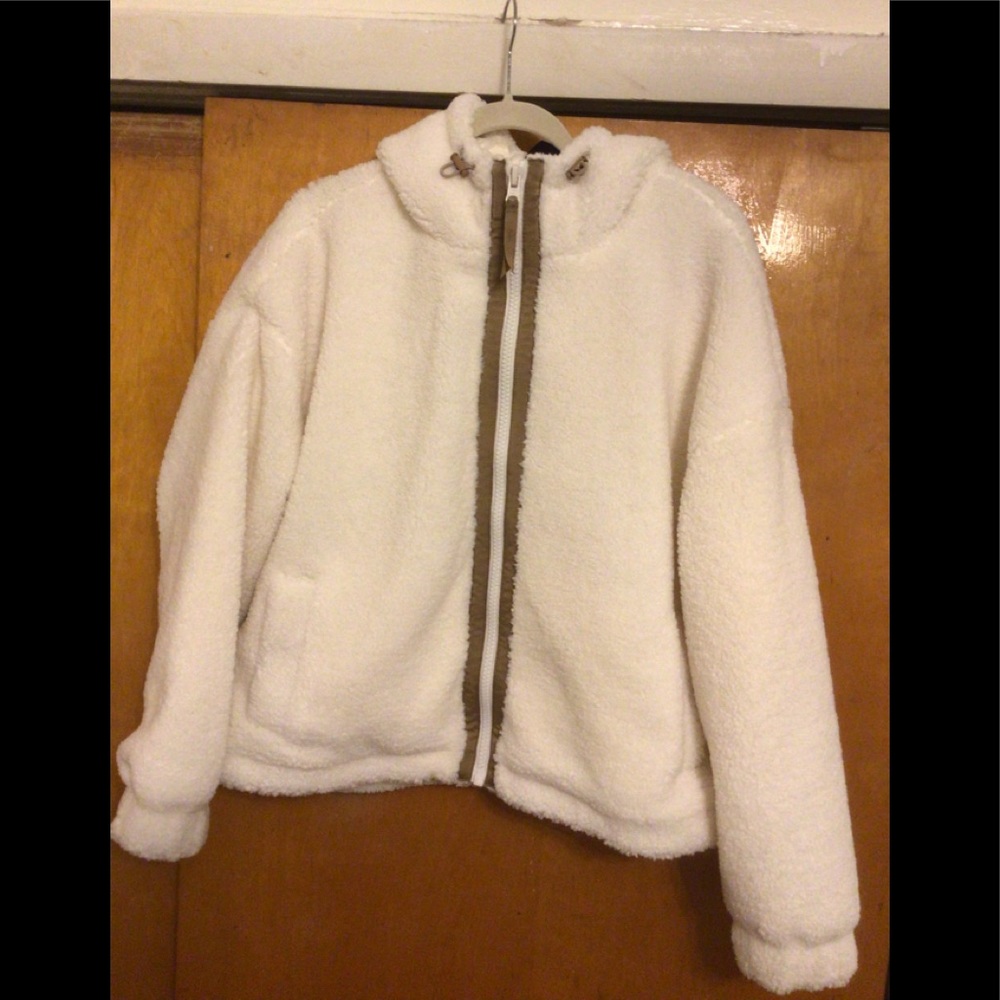 - GAP Sherpa jacket NWT good for gift giving Sz XL # gift # warm # cozy